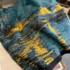 Họa tiết nghệ thuật sắc sảo trên khăn choàng nữ Van Gogh